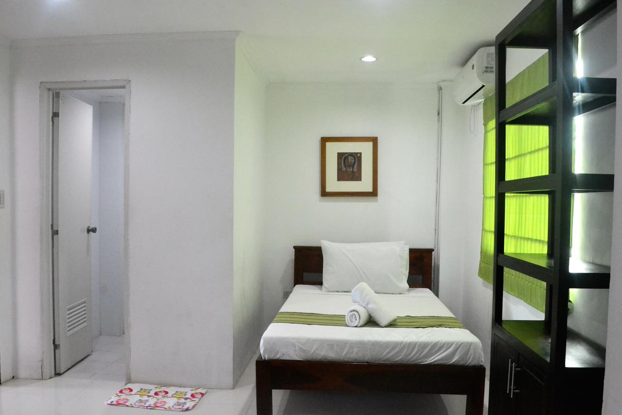 Hotel Lola Natividad Vigan Exterior photo